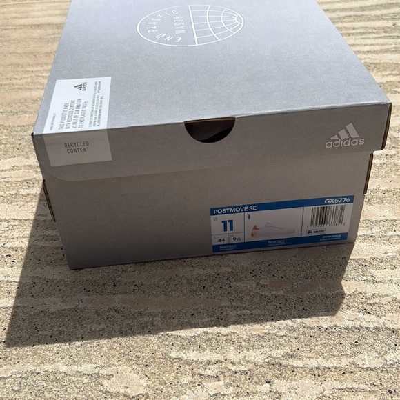 adidas Women's Postmove Basketball Shoe, White/White/Acid Red, 11 - Picture 10 of 14